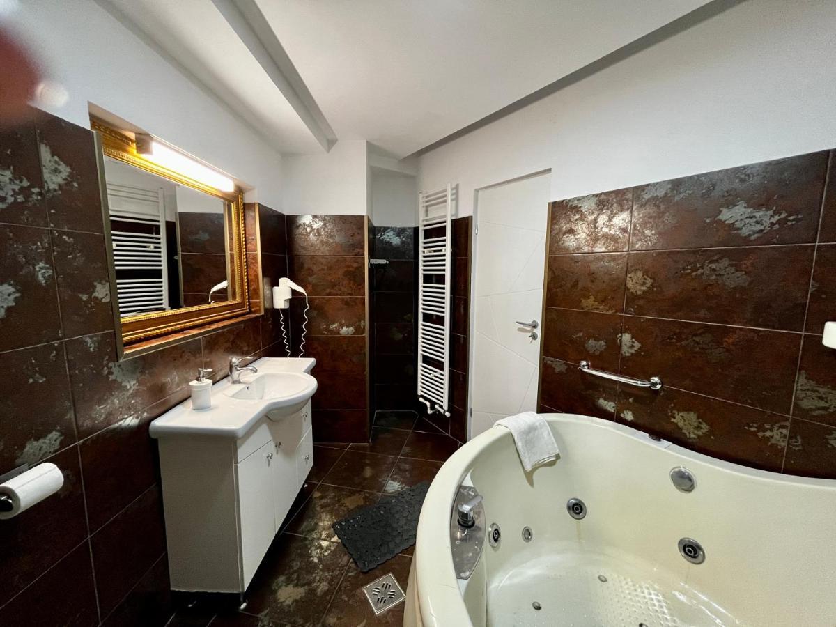 Riviera Unirii Residence Bukarest Exterior foto